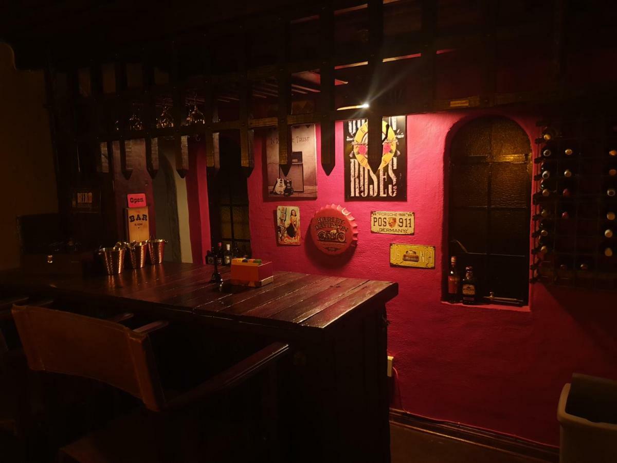 Airport Tower Lodge ケンプトンパーク エクステリア 写真